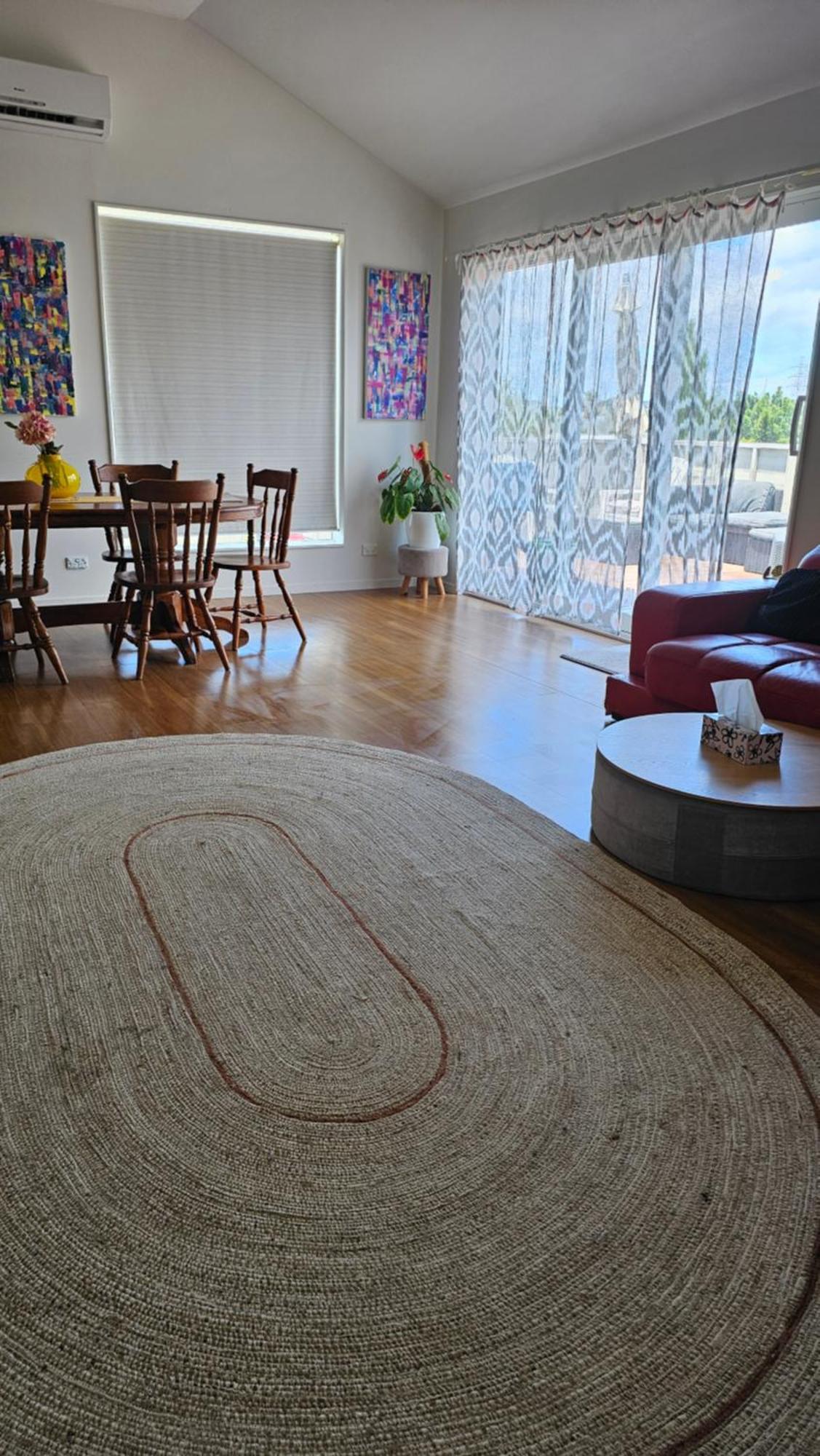 This Fabulous, Single-Level 3 Plus 1 Small Room With Folding Sofa Home Auckland Exterior foto